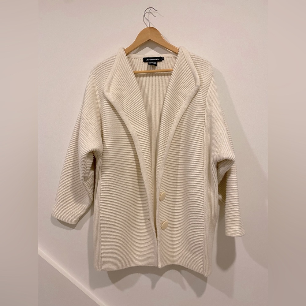 I.B. DIFFUSION oversized cream knit sweater jacket